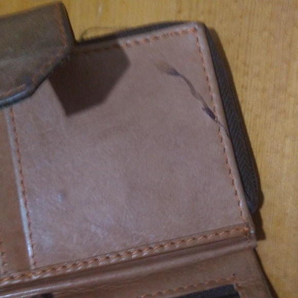 brown leather Ashlin wallet - Picture 8 of 10